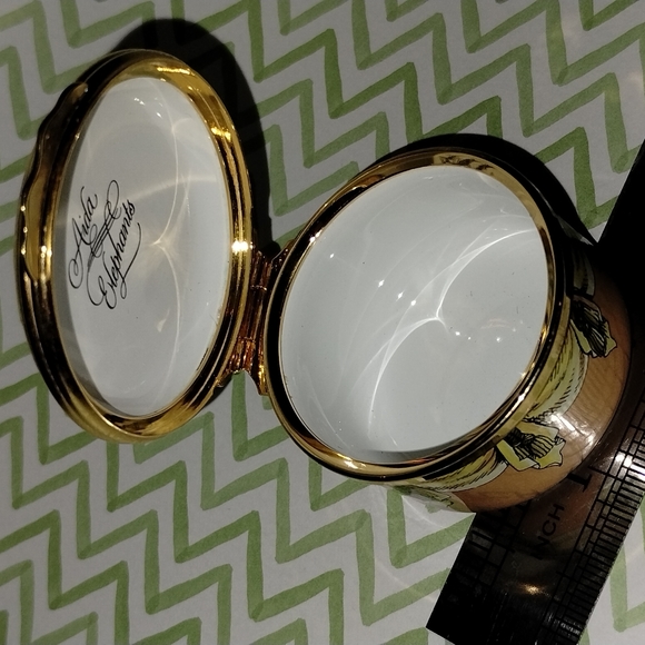 HALCYON DAYS ENGLISH ENAMEL BOX - AIDA ELEPHANTS - GUISEPPE VERDI OPERA - Picture 3 of 4